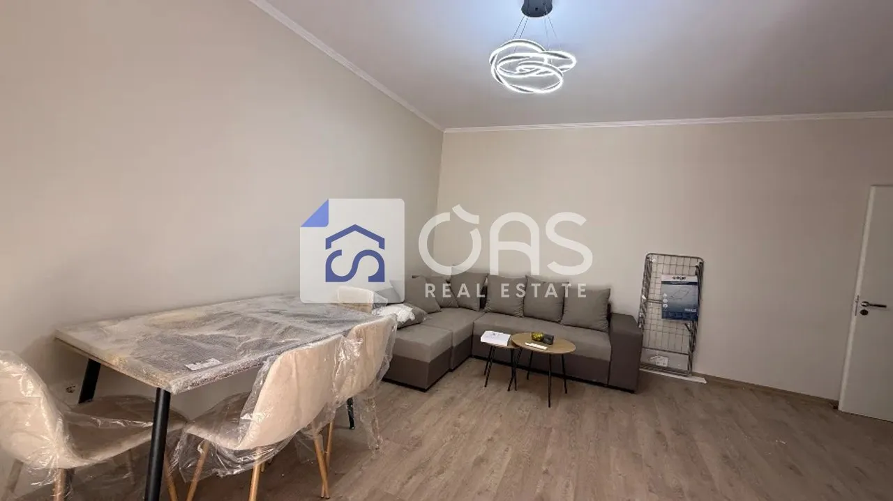 Appartamento 1+1 in affitto ad Astir, Tirana, 67 m². Foto 1 di 3