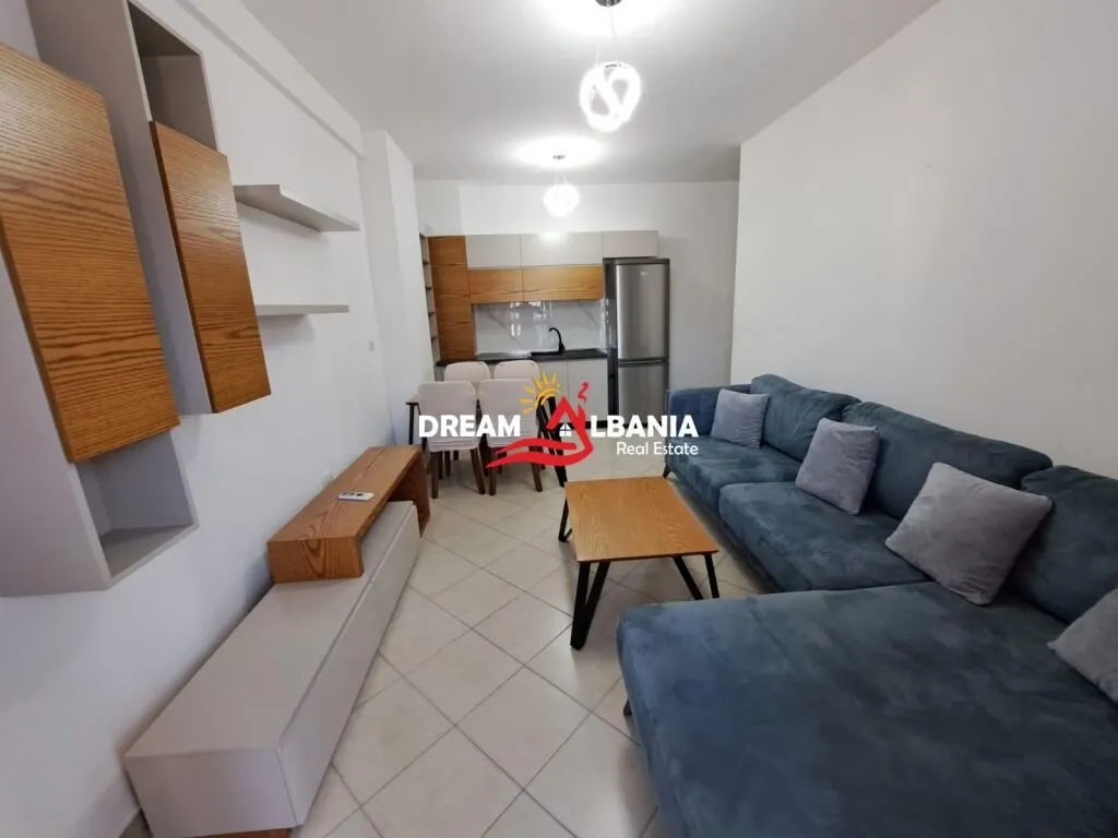 Apartament 1+1 me qera në Astir, Tiranë, 64 m². Foto 1 nga 7