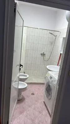 Appartamento 2+1 in affitto ad Ardeno Mobilime, Tirana, 100 m². Foto 10 di 11