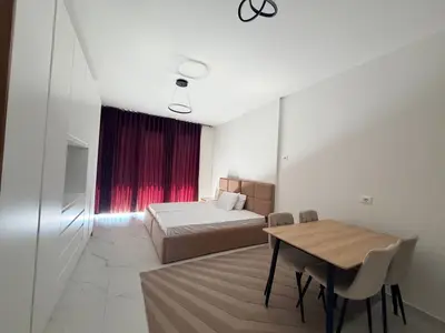 Monolocale in affitto a Rruga Dritan Hoxha, Tirana, 45 m². Foto 2 di 9