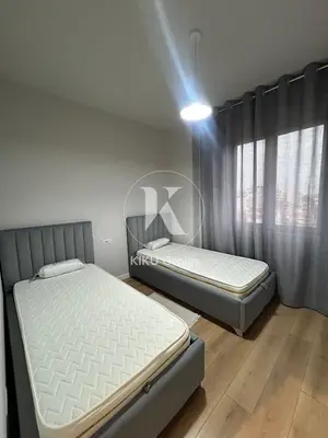 Apartament 2+1 me qera në Harry Fultz, Tiranë, 65 m². Foto 11 nga 12