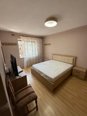 Appartamento 2+1 in affitto a Xhamia e Tabakeve, Tirana, 88 m². Foto 8 di 9