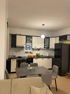 Apartment 2+1 for rent in Fresku, Tirana, 105 m². Photo 3 of 5