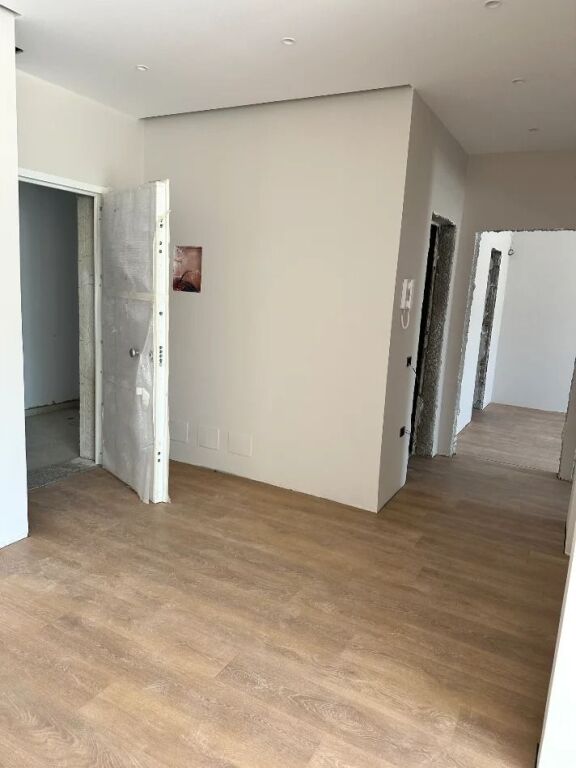 Commercial space for rent in Komuna e Parisit, Tirana, 117 m². Photo 3 of 3
