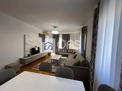 Appartamento 2+1 in affitto a Fresku, Tirana, 102 m². Foto 2 di 9