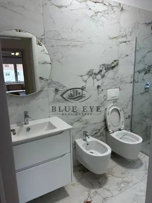 Apartament 2+1 me qera në Markata Fruta Perimeve & Bylmet, Durrës, 110 m². Foto 9 nga 10