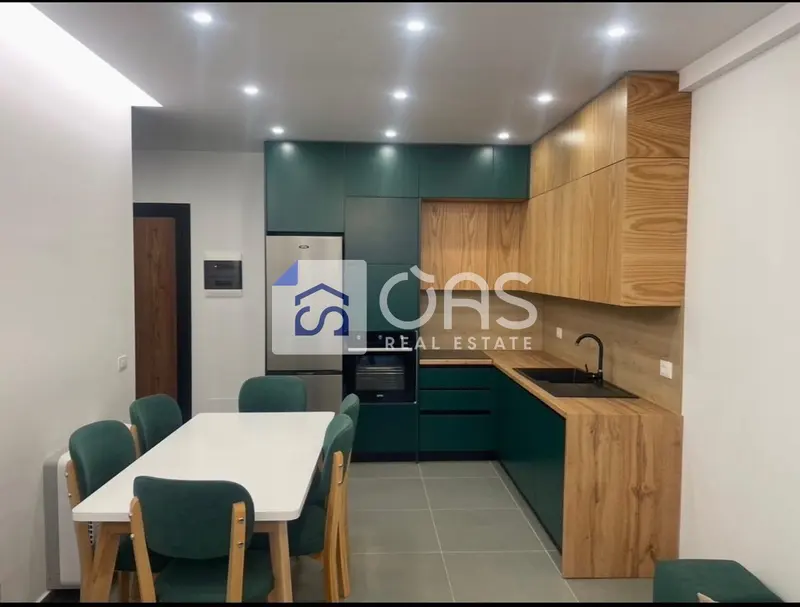 Appartamento 2+1 in affitto ad Univers City, Tirana, 90 m²