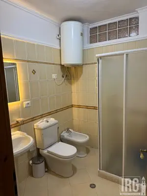 Appartamento 3+1 in affitto a Rruga Him Kolli, Tirana, 132 m². Foto 7 di 12