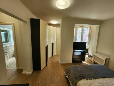 Apartament 2+1 me qera në Sheshi Willson, Tiranë, 120 m². Foto 2 nga 7