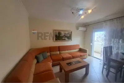 Apartament 2+1 me qera në Qendër, Vlorë, 85 m². Foto 1 nga 11