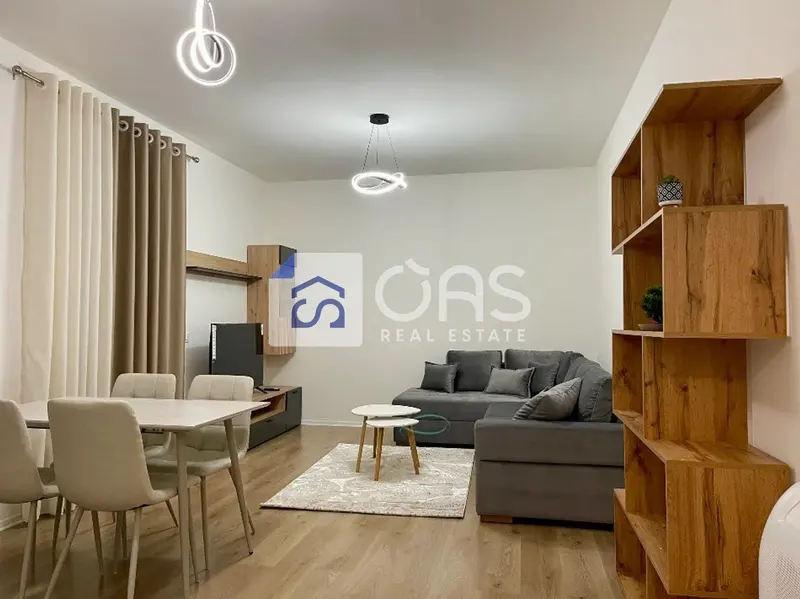 Appartamento 1+1 in affitto a Paskuqan, Kamza, 67 m²