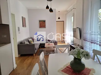 Apartment 2+1 for rent in Rruga e Elbasanit, Tirana, 80 m². Photo 1 of 12