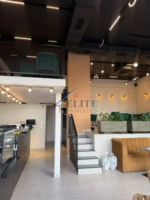 Locale in affitto ad Ish Fusha e Aviacionit, Tirana, 100 m². Foto 5 di 5