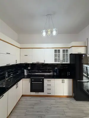 Apartment 2+1 for rent in Kompleksi Delijorgji, Tirana, 110 m². Photo 3 of 8