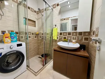 Apartament 2+1 me qera në Mondial Rooftop, Tiranë, 90 m². Foto 8 nga 12