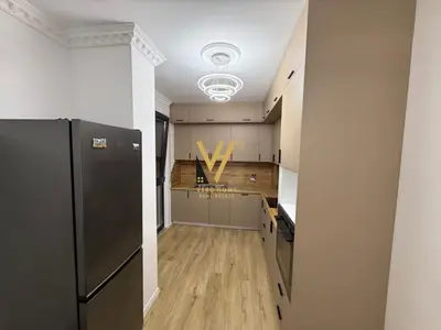 Appartamento 2+1 in affitto a Sheshi Shqiponja, Tirana, 105 m². Foto 2 di 6