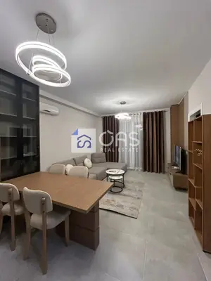 Appartamento 1+1 in affitto a Kombinat, Tirana, 75 m². Foto 1 di 5