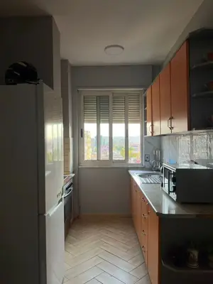 Apartment 2+1 for rent in Rruga e Kavajës, Tirana, 87 m². Photo 5 of 6