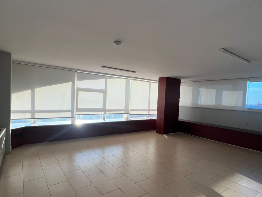 Ufficio in affitto a Rruga e Kavajës, Tirana, 450 m². Foto 3 di 3