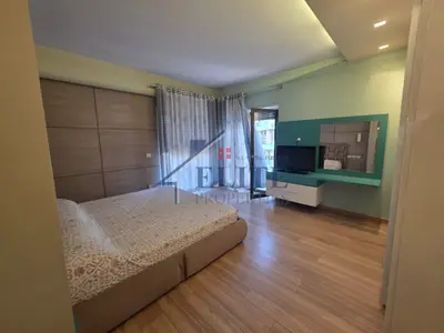 Appartamento 2+1 in affitto a Zogu i Zi, Tirana, 110 m². Foto 7 di 12