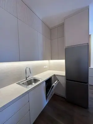 Appartamento 2+1 in affitto a Kompleksi Dinamo, Tirana, 103 m². Foto 6 di 10