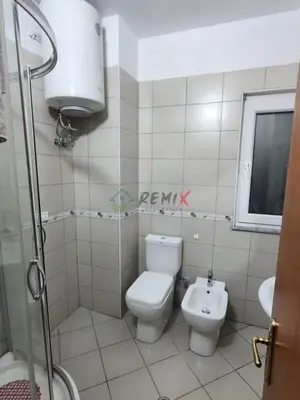 Apartment 2+1 for rent in Rruga Mujo Ulqinaku, Durrës, 110 m². Photo 8 of 12