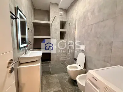 Apartament 1+1 me qera në Komuna e Parisit, Tiranë, 62 m². Foto 3 nga 9
