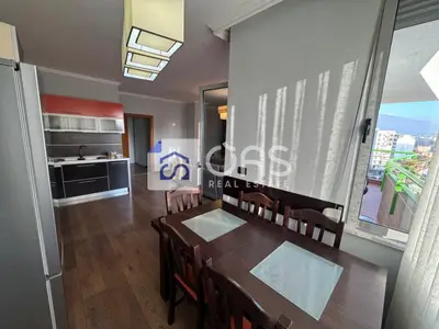 Appartamento 2+1 in affitto a Rruga e Dibrës, Tirana, 105 m². Foto 1 di 10
