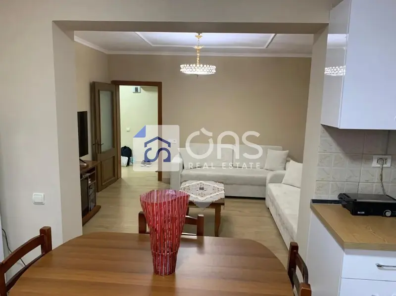 Appartamento 1+1 in affitto a Xhamlliku, Tirana, 69 m²