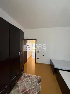 Apartment 1+1 for rent in 21 Dhjetori, Tirana, 70 m². Photo 3 of 6