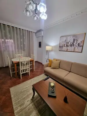 Apartament 2+1 me qera në Rruga e Elbasanit, Tiranë, 100 m². Foto 2 nga 7