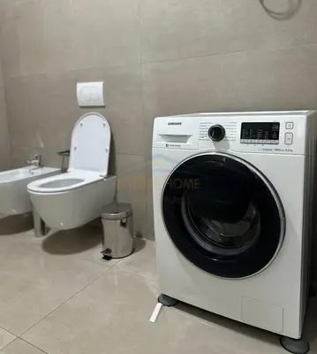 Apartament 1+1 me qera në Rruga e Kavajës, Tiranë, 80 m². Foto 8 nga 8