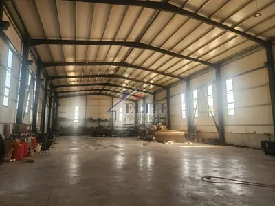 Magazinë me qera në Fushe Preze, Tiranë, 1 100 m². Foto 1 nga 3