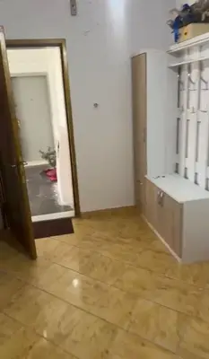Appartamento 1+1 in affitto a Kinostudio, Tirana, 70 m². Foto 6 di 7