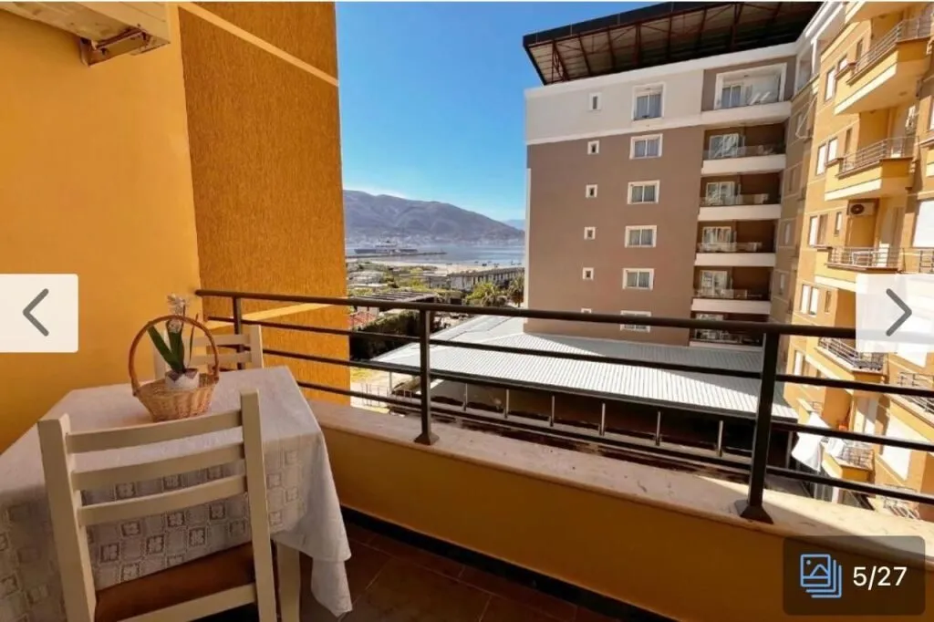 Apartment for rent in Lungomare, Vlorë, 100 m². Photo 1 of 11