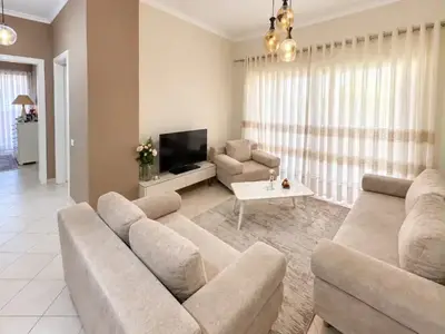 Appartamento 2+1 in affitto a Kodra e Diellit, Tirana, 95 m². Foto 1 di 7