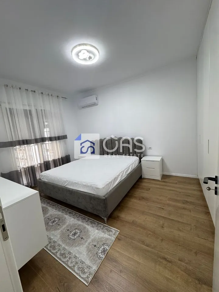 Appartamento 1+1 in affitto a Kamez, Kamza, 78 m². Foto 1 di 3