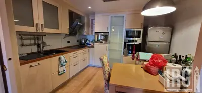 Appartamento 3+1 in affitto a Bulevardi Zhan D’Ark, Tirana, 170 m². Foto 4 di 10