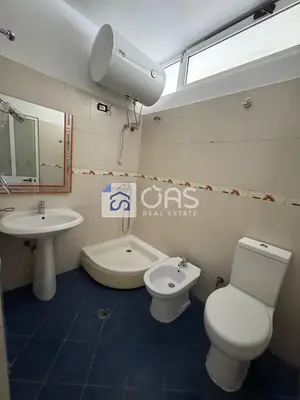Appartamento 2+1 in affitto a Komuna e Parisit, Tirana, 85 m². Foto 4 di 4