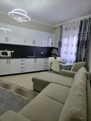 Apartment 1+1 for rent in Lungomare, Vlorë, 95 m². Photo 1 of 10