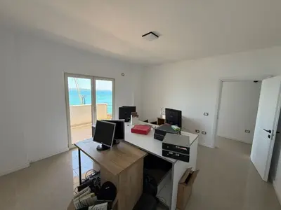 Apartament me qera në Rruga Egnatia, Durrës, 140 m². Foto 4 nga 8