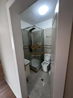 Appartamento 2+1 in affitto a Liqeni i Thatë, Tirana, 80 m². Foto 7 di 8