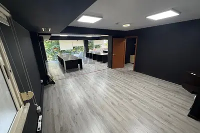 Office for rent in Rruga Sami Frashëri, Tirana, 173 m². Photo 6 of 8