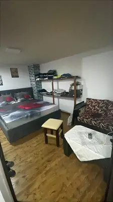 Locale in affitto a Jordan Misja, Tirana, 115 m². Foto 3 di 12
