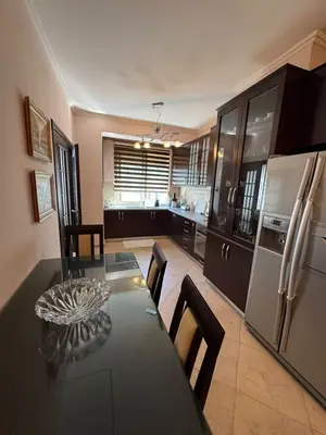 Apartment 3+1 for rent in Komuna e Parisit, Tirana, 122 m². Photo 5 of 10