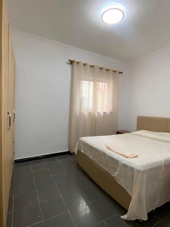 Apartament 1+1 me qera në Porcelan, Tiranë, 46 m². Foto 3 nga 3