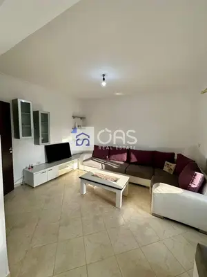 Apartament 1+1 me qera në Laprakë, Tiranë, 60 m². Foto 3 nga 6