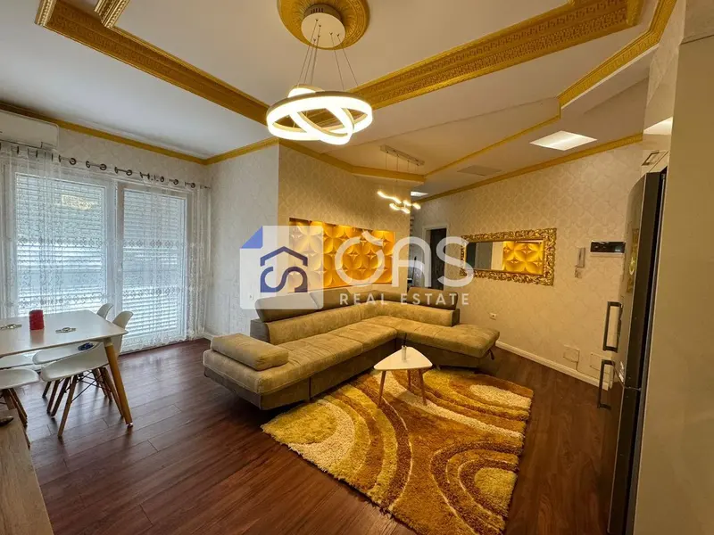 Apartament 2+1 me qera në Liqeni i Thatë, Tiranë, 140 m²