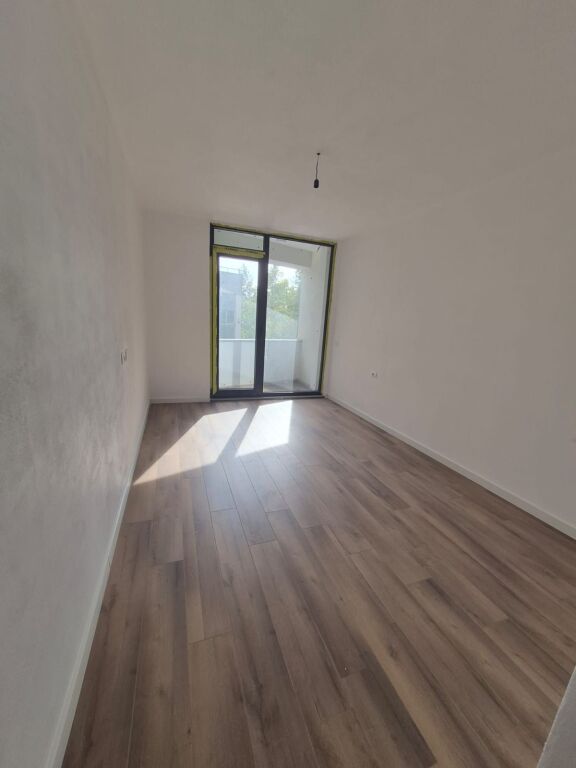 Apartment 2+1 for rent in Astir, Tirana, 95 m². Photo 2 of 3