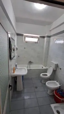 Apartament 2+1 me qera në Rruga Abaz Çelkupa, Durrës, 87 m². Foto 3 nga 7